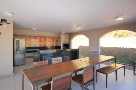 Apartamento à venda com 60m², 2 quartos e 2 vagasÁrea comum - Churrasqueira 1