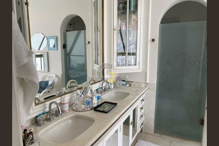 Apartamento à venda com 4 quartos, 320m² em Santa Cecilia, São Paulo