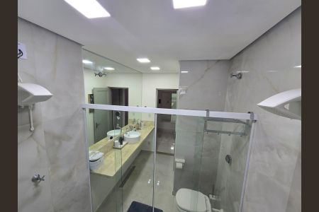 Casa à venda com 157m², 3 quartos e 3 vagas Casa à venda com 157m², 3 quartos e 3 vagasBanheiro 1