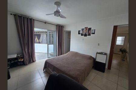 Casa à venda com 157m², 3 quartos e 3 vagas Casa à venda com 157m², 3 quartos e 3 vagasSuíte