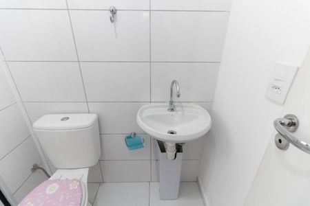 Apartamento à venda com 50m², 2 quartos e sem vaga Apartamento à venda com 50m², 2 quartos e sem vagaBanheiro