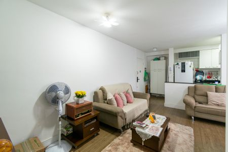 Apartamento para alugar com 66m², 2 quartos e 1 vagaSala