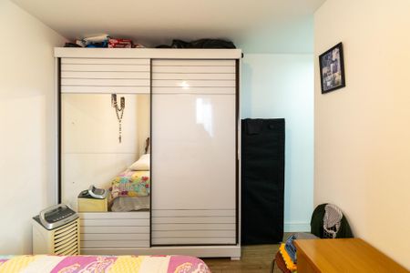 Apartamento à venda com 66m², 2 quartos e 1 vaga Apartamento à venda com 66m², 2 quartos e 1 vagaSuíte
