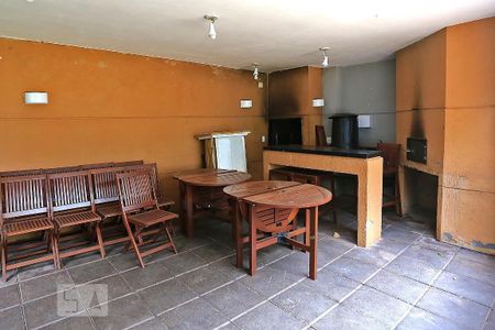 Apartamento à venda com 66m², 2 quartos e 1 vaga Apartamento à venda com 66m², 2 quartos e 1 vagaÁrea comum - Churrasqueira