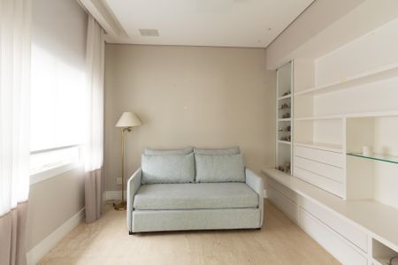 Apartamento à venda com 245m², 2 quartos e 4 vagasSala de TV
