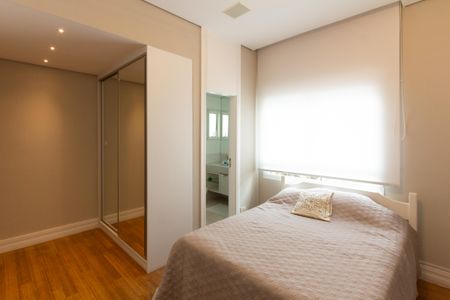 Apartamento à venda com 245m², 2 quartos e 4 vagasSuíte 1