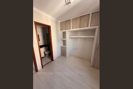 Apartamento à venda com 3 quartos, 62m² em Del Castilho, Rio de Janeiro