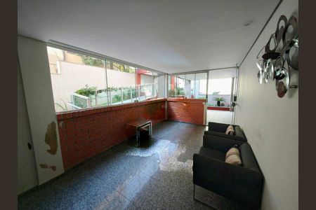 Apartamento à venda com 3 quartos, 114m² em Santa Tereza, Belo Horizonte
