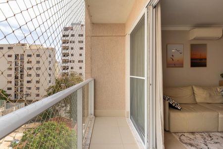 Apartamento à venda com 72m², 2 quartos e 2 vagas
