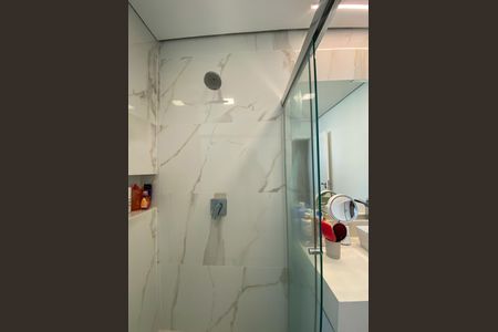 Apartamento à venda com 182m², 3 quartos e 3 vagas Apartamento à venda com 182m², 3 quartos e 3 vagasBanheiro da Suíte