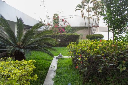 Apartamento à venda com 182m², 3 quartos e 3 vagas Apartamento à venda com 182m², 3 quartos e 3 vagasÁrea comum