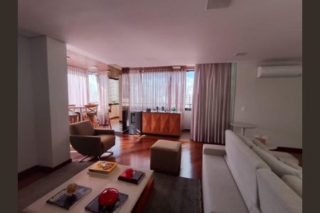 Apartamento à venda com 3 quartos, 182m² em Parque Colonial, São Paulo