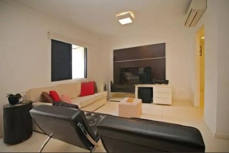 Apartamento à venda com 185m², 2 quartos e 3 vagas