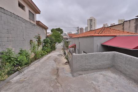 Casa à venda com 160m², 3 quartos e 4 vagas Casa à venda com 160m², 3 quartos e 4 vagasQuintal