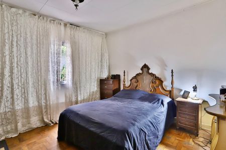 Casa à venda com 160m², 3 quartos e 4 vagas Casa à venda com 160m², 3 quartos e 4 vagasQuarto 3