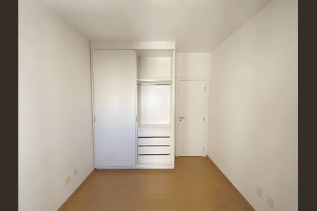Apartamento para alugar com 4 quartos, 131m² em Vila Suzana, São Paulo