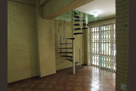 Sala de casa para alugar com 3 quartos, 180m² em Quitaúna, Osasco