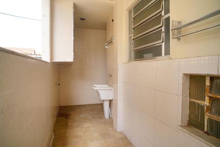 Apartamento à venda com 65m², 2 quartos e 1 vagaÁrea de Serviço