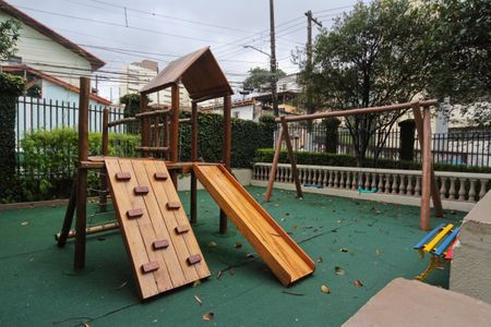 Apartamento à venda com 54m², 2 quartos e 1 vaga Apartamento à venda com 54m², 2 quartos e 1 vagaÁrea comum - Playground