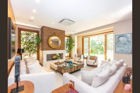 Foto 01 de casa de condomínio à venda com 4 quartos, 952m² em Cidade Jardim, São Paulo