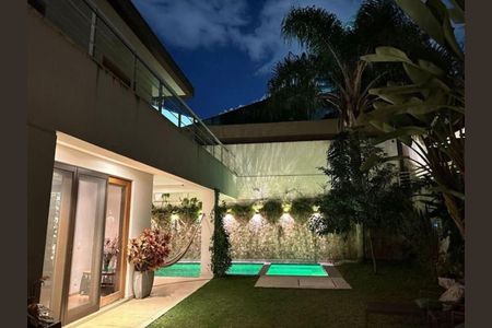 Casa de condomínio à venda com 952m², 4 quartos e 4 vagas Casa de condomínio à venda com 952m², 4 quartos e 4 vagasFoto 19