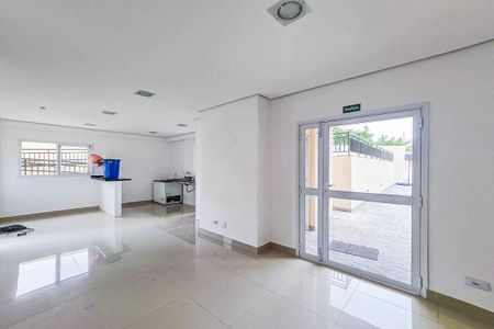 Apartamento à venda com 58m², 2 quartos e 1 vaga Apartamento à venda com 58m², 2 quartos e 1 vagaÁrea comum - Salão de festas