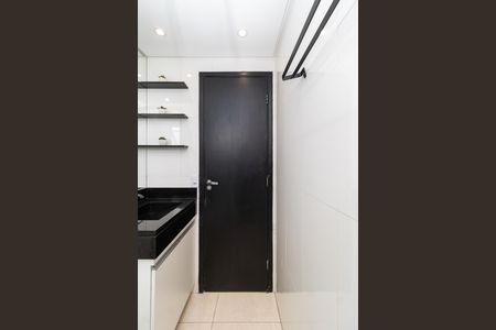 Apartamento à venda com 58m², 2 quartos e 1 vaga Apartamento à venda com 58m², 2 quartos e 1 vagaBanheiro Social