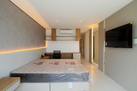 Casa de condomínio à venda com 850m², 4 quartos e 6 vagas Casa de condomínio à venda com 850m², 4 quartos e 6 vagasSuíte 3