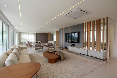 Casa de condomínio à venda com 850m², 4 quartos e 6 vagas Casa de condomínio à venda com 850m², 4 quartos e 6 vagasSala