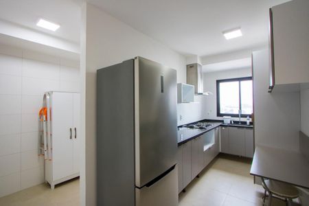 Apartamento para alugar com 116m², 3 quartos e 2 vagas Apartamento para alugar com 116m², 3 quartos e 2 vagasCozinha
