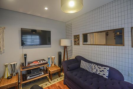 Apartamento à venda com 242m², 4 quartos e 3 vagas Apartamento à venda com 242m², 4 quartos e 3 vagasSuíte 2