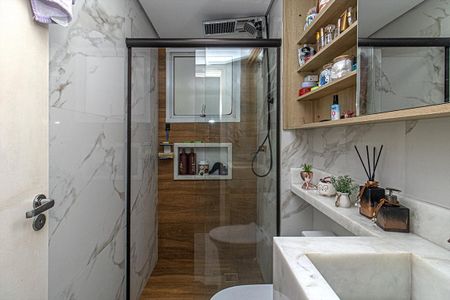 Apartamento à venda com 49m², 2 quartos e 1 vaga Apartamento à venda com 49m², 2 quartos e 1 vagaBanheiro