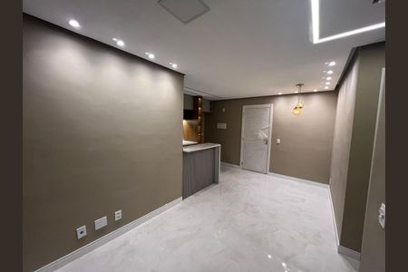 Foto 02 de apartamento à venda com 2 quartos, 45m² em Recreio dos Bandeirantes, Rio de Janeiro