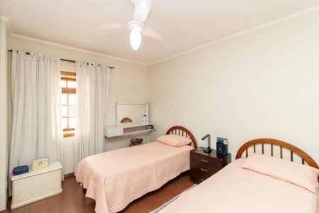 Casa à venda com 380m², 3 quartos e 5 vagas Casa à venda com 380m², 3 quartos e 5 vagasSuíte 2