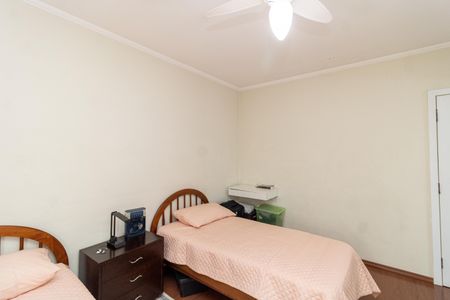 Casa à venda com 380m², 3 quartos e 5 vagas Casa à venda com 380m², 3 quartos e 5 vagasSuíte 2