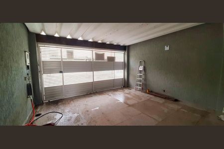 Casa à venda com 125m², 3 quartos e 2 vagas Casa à venda com 125m², 3 quartos e 2 vagasGaragem