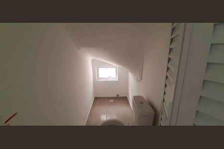 Casa à venda com 125m², 3 quartos e 2 vagas Casa à venda com 125m², 3 quartos e 2 vagasLavabo