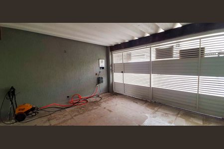 Casa à venda com 125m², 3 quartos e 2 vagas Casa à venda com 125m², 3 quartos e 2 vagasGaragem