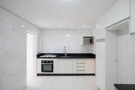 Casa à venda com 202m², 3 quartos e 2 vagasCozinha