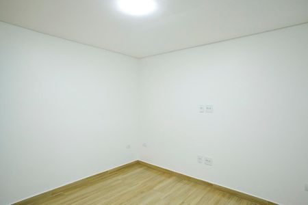 Casa à venda com 202m², 3 quartos e 2 vagasSuíte