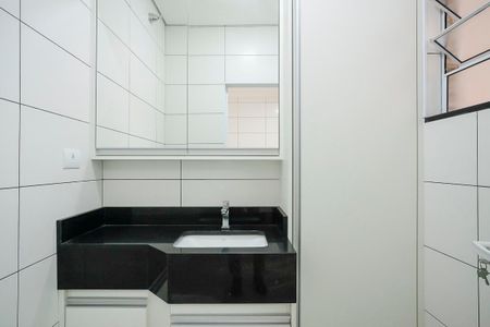 Casa à venda com 202m², 3 quartos e 2 vagasBanheiro de Serviço