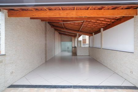 Casa à venda com 202m², 3 quartos e 2 vagasQuintal