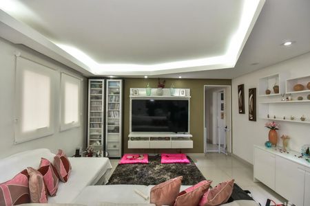 Apartamento à venda com 173m², 4 quartos e 3 vagasSala de Tv