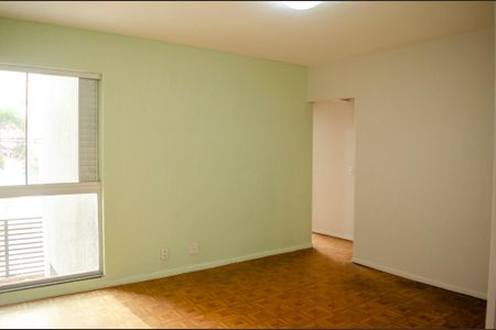 Sala de apartamento para alugar com 3 quartos, 60m² em Setor Sul, Goiânia