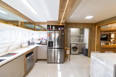 Apartamento para alugar com 165m², 3 quartos e 2 vagasCozinha