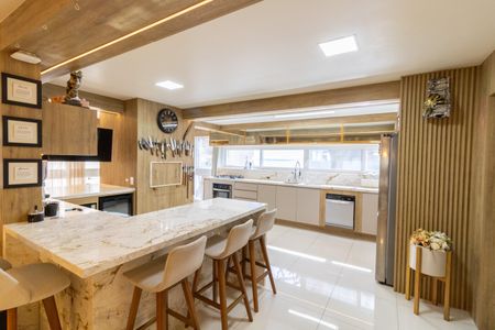 Apartamento para alugar com 165m², 3 quartos e 2 vagasCozinha