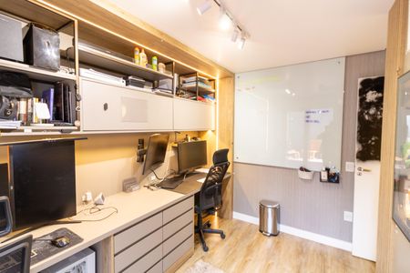 Apartamento para alugar com 165m², 3 quartos e 2 vagasQuarto 2