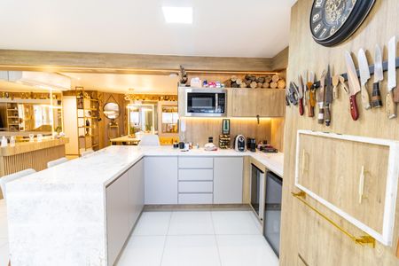 Apartamento para alugar com 165m², 3 quartos e 2 vagasCozinha