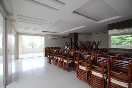 Apartamento à venda com 98m², 3 quartos e 2 vagasSalão de Festas