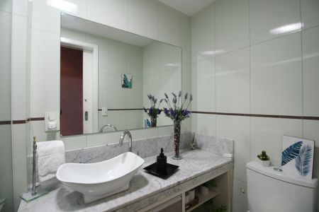 Apartamento à venda com 98m², 3 quartos e 2 vagasBanheiro Social